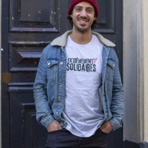Boutique-Cimade-(c)CharmaineSoares-BD-7271 T-shirt UNISEXE "Extrêmement solidaires"
